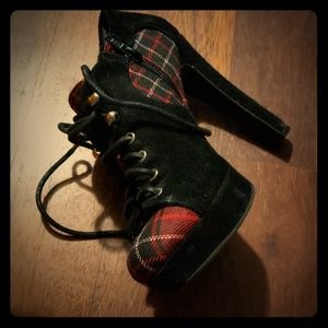 Giannibini plaid heels